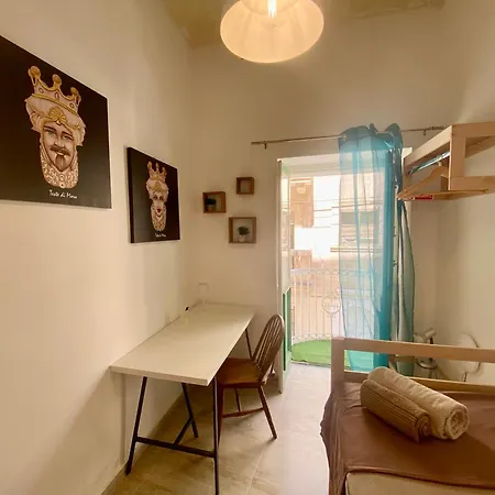 Sengleana - Bright Terraced House By The Marina, With Lift - Optional Guided Tours & Spa Services Сasa de vacaciones Senglea