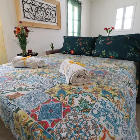 Sengleana - Bright Terraced House By The Marina, With Lift - Optional Guided Tours & Spa Services Holiday home Senglea