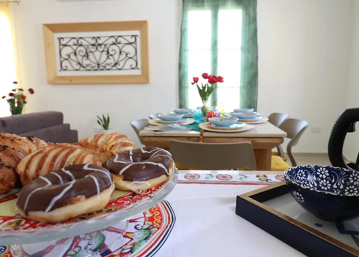 Sengleana - Bright Terraced House By The Marina, With Lift - Optional Guided Tours & Spa Services Holiday home Senglea