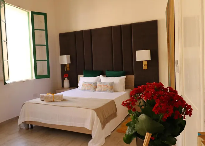 Sengleana - Bright Terraced House By The Marina, With Lift - Optional Guided Tours & Spa Services Senglea