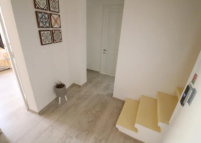 Sengleana - Bright Terraced House By The Marina, With Lift - Optional Guided Tours & Spa Services Nyaraló Senglea